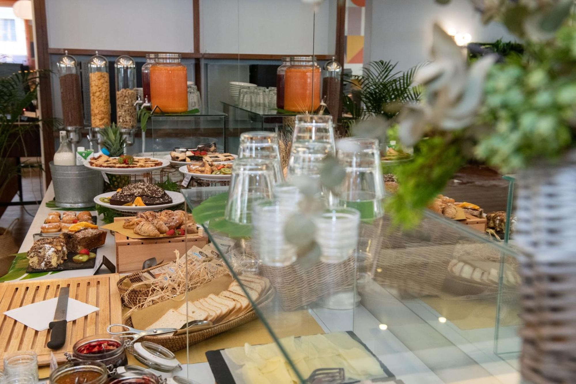 Hotel Mirabella Riccione Zewnętrze zdjęcie