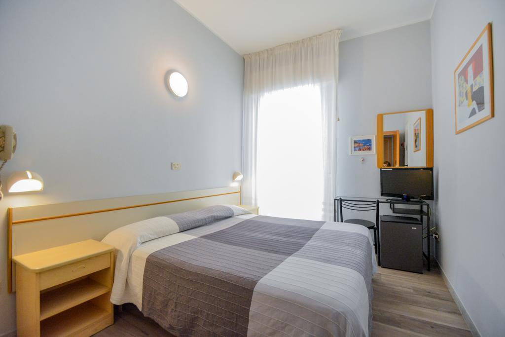 Hotel Mirabella Riccione Zewnętrze zdjęcie