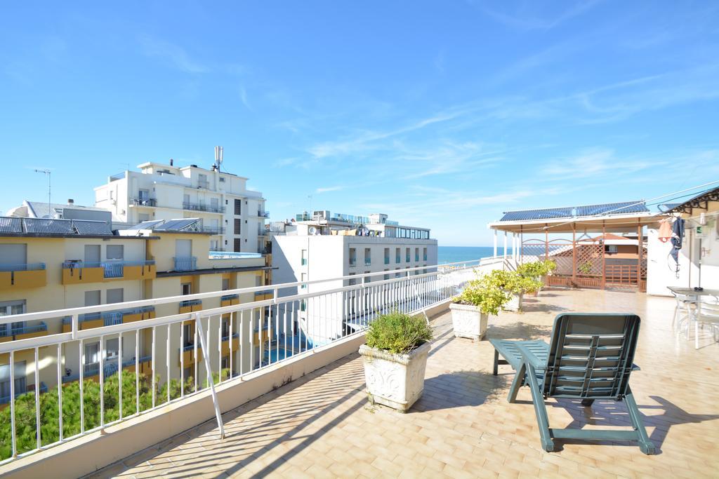 Hotel Mirabella Riccione Zewnętrze zdjęcie