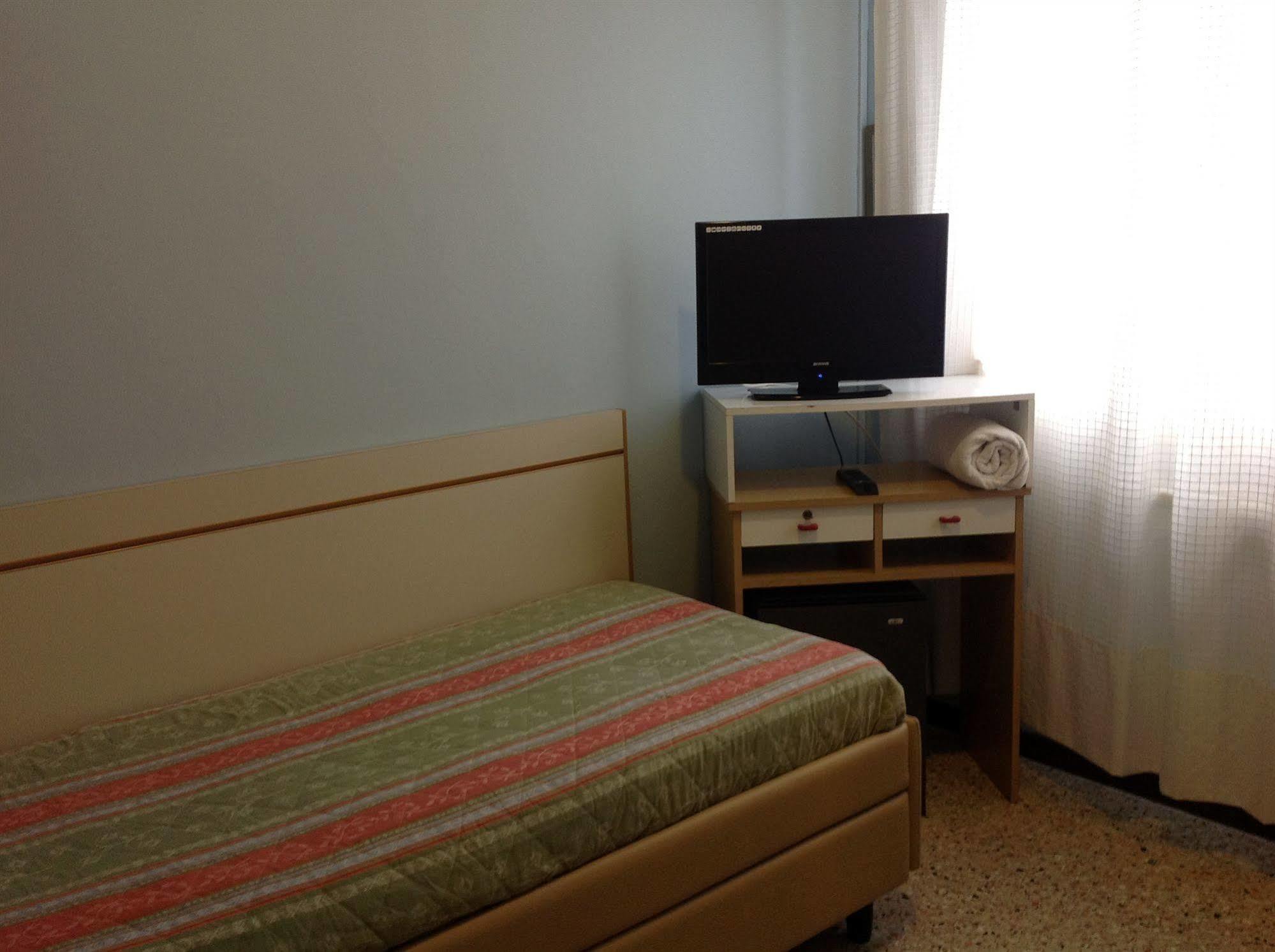 Hotel Mirabella Riccione Zewnętrze zdjęcie